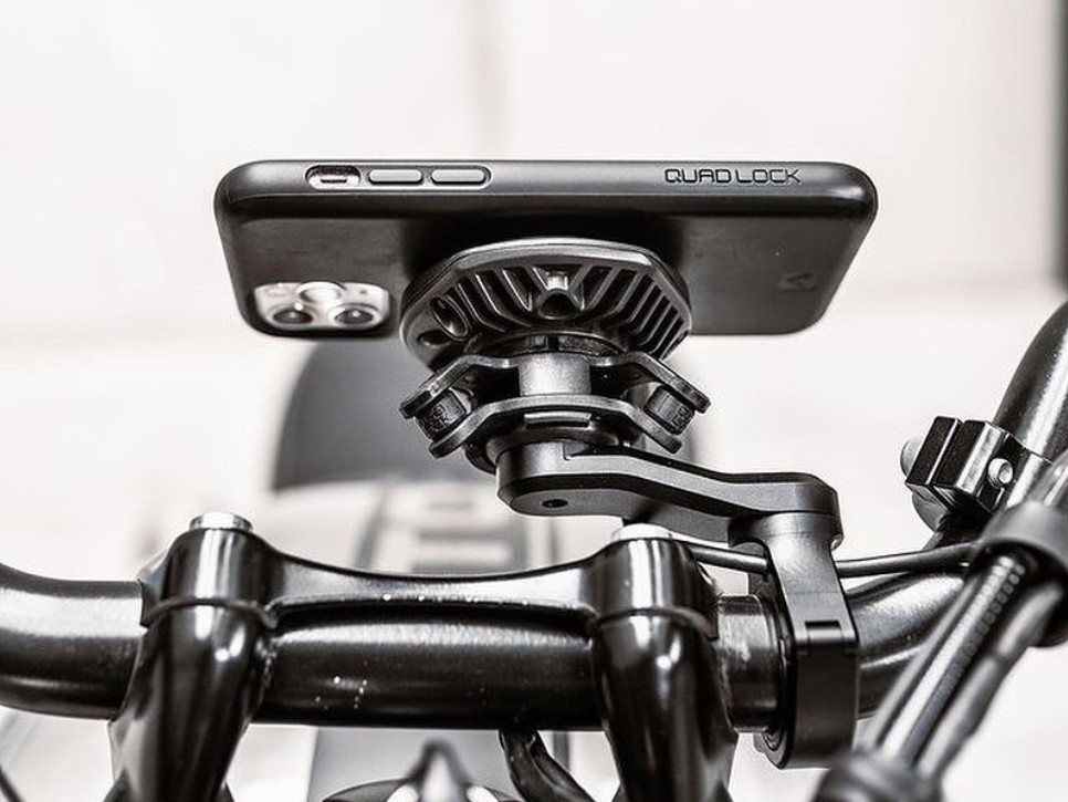 Quad Lock Handlebar Mount PRO Instructions What can we help you with?